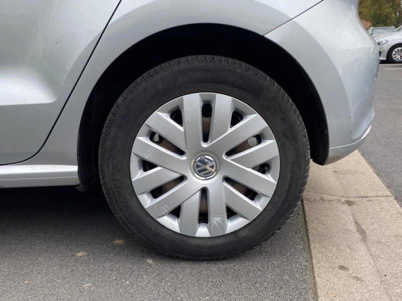 VOLKSWAGEN POLO 5 1.2 69 CH / CHAINE NEUVE ⛓️/ PREMIERE MAIN/❄️ Climatisation/ GARANTIE ✅