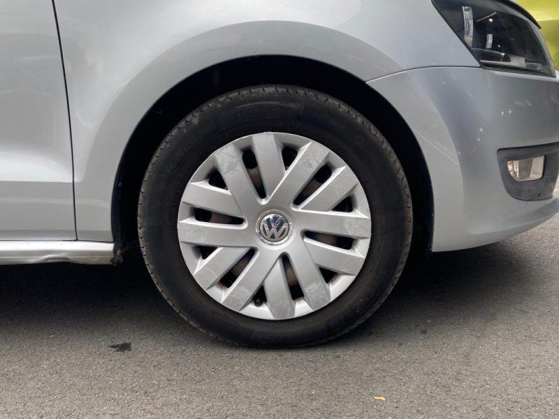 VOLKSWAGEN POLO 5 1.2 69 CH / CHAINE NEUVE ⛓️/ PREMIERE MAIN/❄️ Climatisation/ GARANTIE ✅