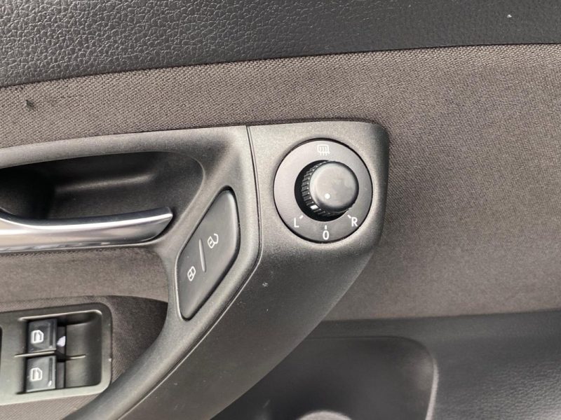 VOLKSWAGEN POLO 5 1.2 69 CH / CHAINE NEUVE ⛓️/ PREMIERE MAIN/❄️ Climatisation/ GARANTIE ✅