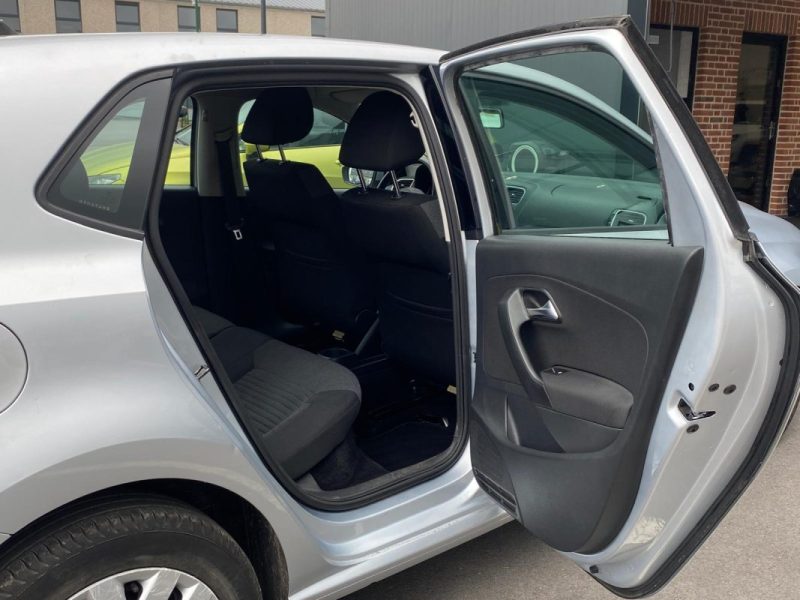VOLKSWAGEN POLO 5 1.2 69 CH / CHAINE NEUVE ⛓️/ PREMIERE MAIN/❄️ Climatisation/ GARANTIE ✅