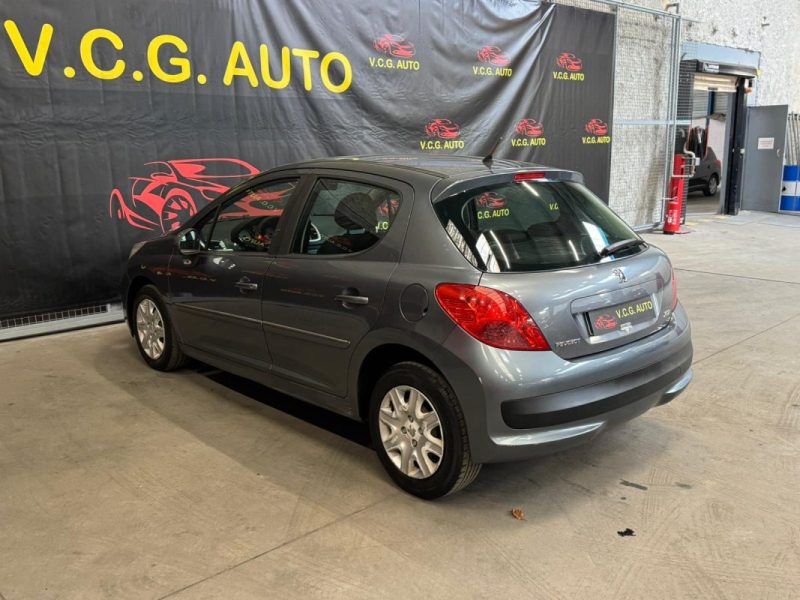 PEUGEOT 207 1.6 HDi 92 Business Pack 5p 