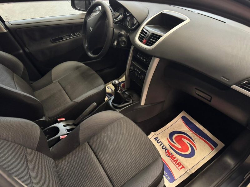 PEUGEOT 207 1.6 HDi 92 Business Pack 5p 