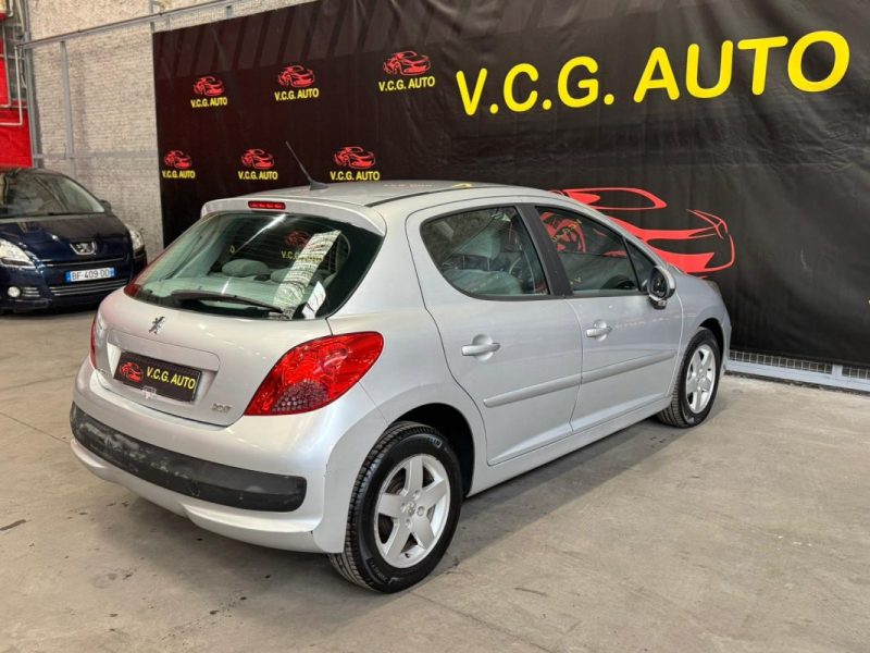 PEUGEOT 207 1.4E 90CV 16V EXECUTIVE
