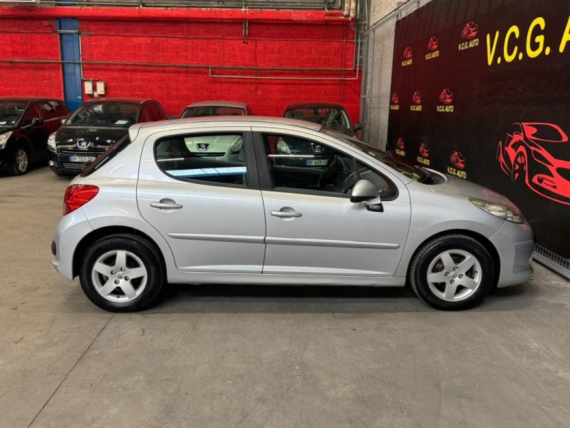PEUGEOT 207 1.4E 90CV 16V EXECUTIVE