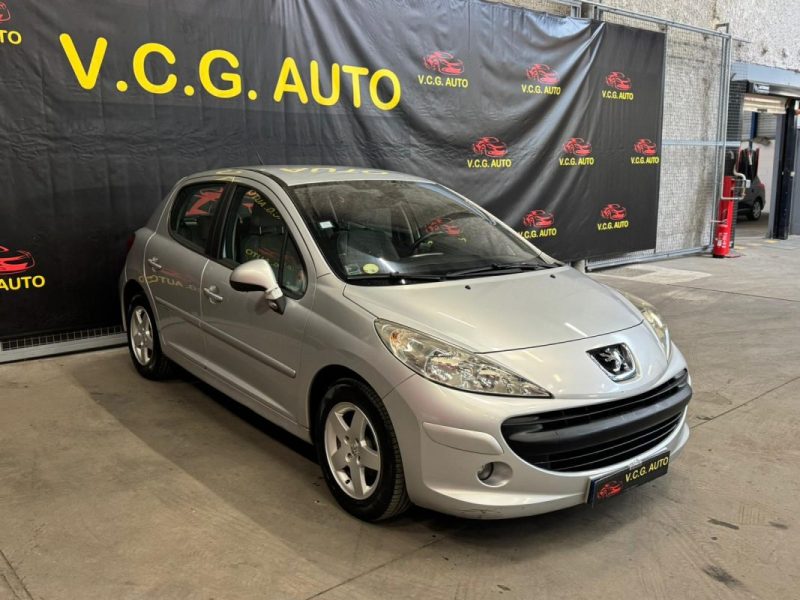 PEUGEOT 207 1.4E 90CV 16V EXECUTIVE