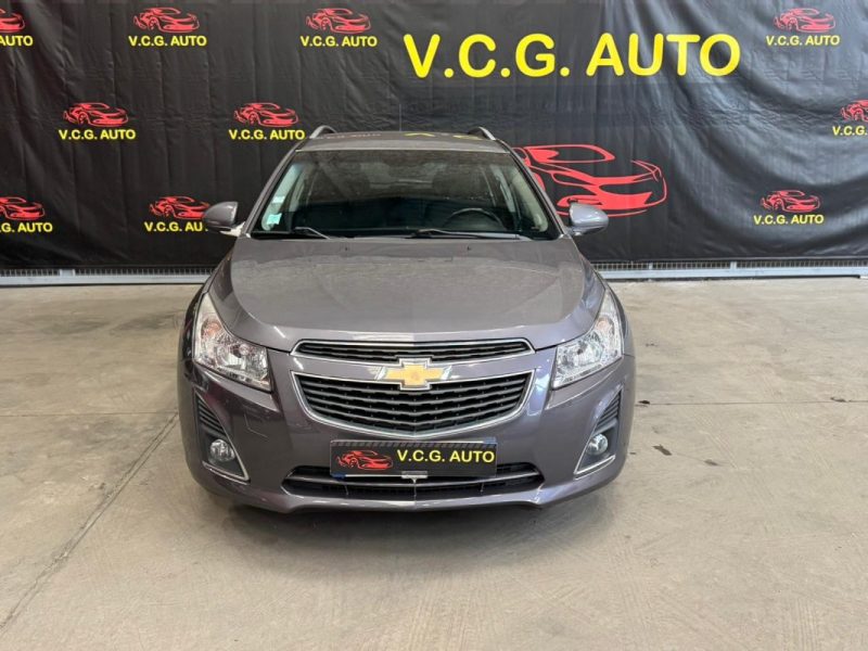 CHEVROLET CRUZE SW 1.7 VCDI 131 LS+