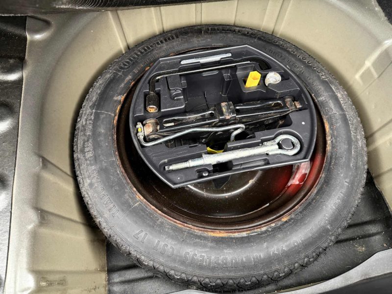 PEUGEOT 308 1.6 VTi 120 ch Premium Pack - Toit pano - Régulateur - Révisée &  Garantie 6  Mois.