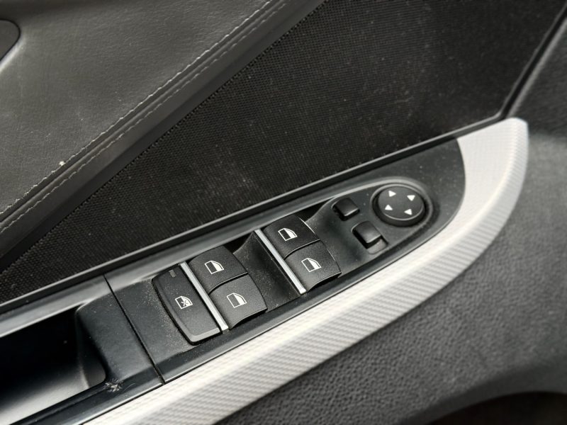 B.M.W. SERIE 6 (F06) GRAN COUPÉ 640 XDRIVE 3.0 D DPF 24V 313 CV BOÎTE AUTO 2013