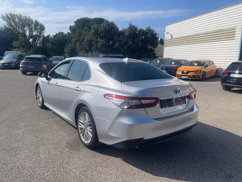 TOYOTA CAMRY HYBRIDE 218CH DYNAMIC BUSINESS 2020