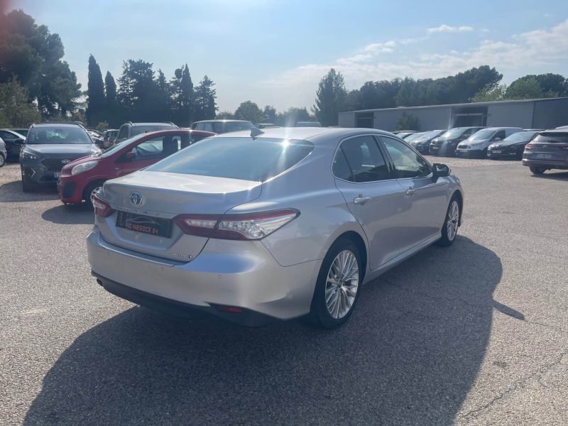 TOYOTA CAMRY HYBRIDE 218CH DYNAMIC BUSINESS 2020