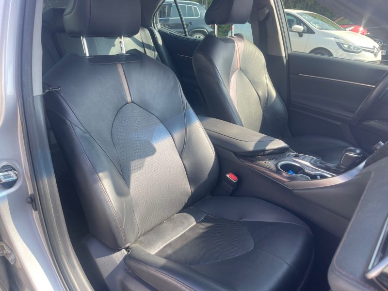 TOYOTA CAMRY HYBRIDE 218CH DYNAMIC BUSINESS 2020