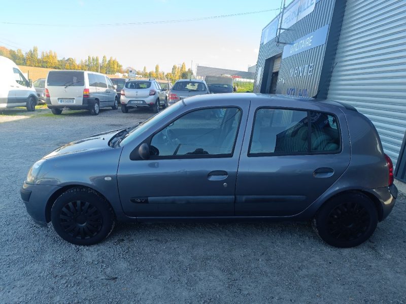 RENAULT CLIO 1.2 16 V CAMPUS 2006