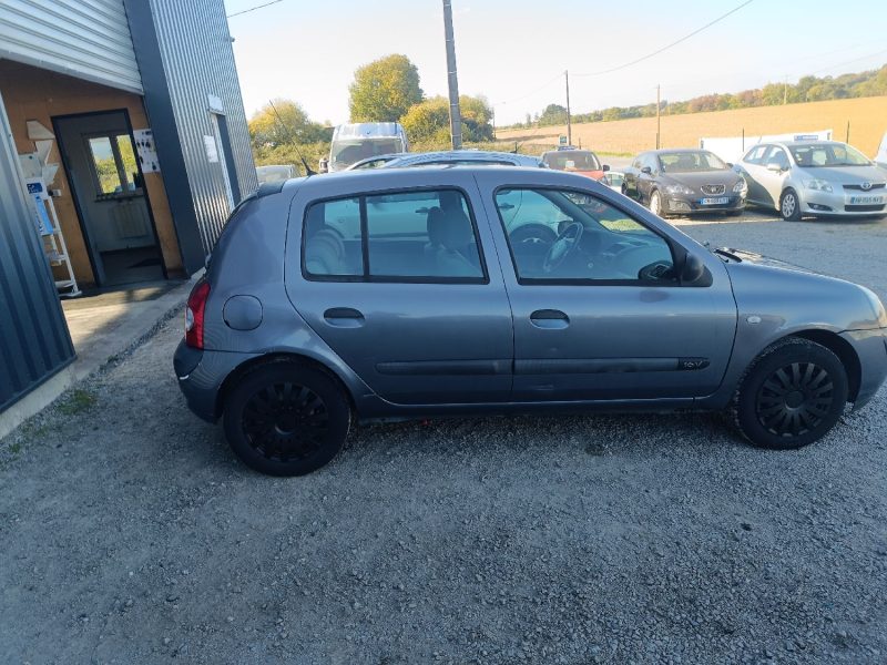RENAULT CLIO 1.2 16 V CAMPUS 2006