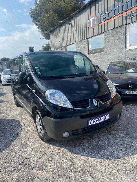 VENTE A PROFESSIONEL  2 RENAULT TRAFIC GRAND CONFORT