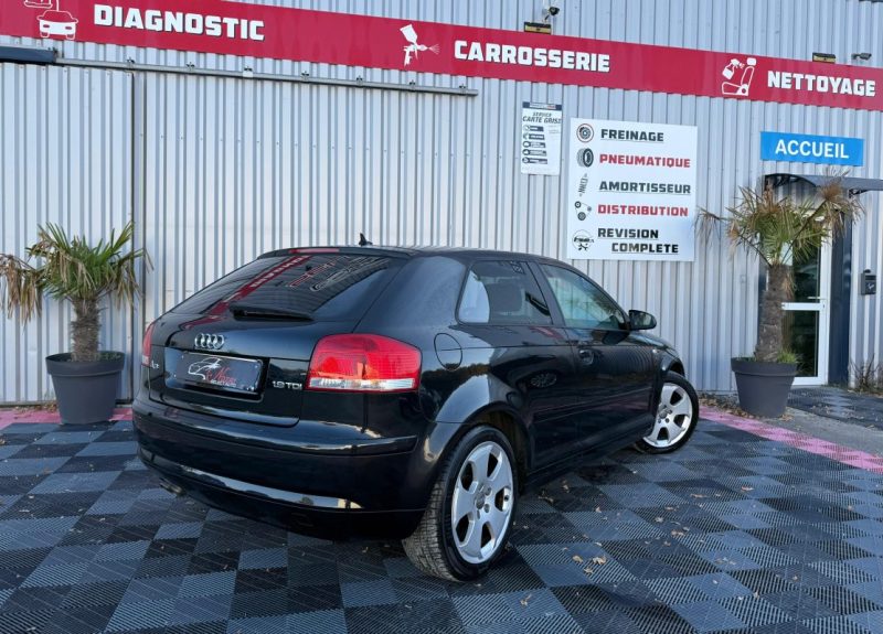 AUDI A3  1.9 TDI 105 CV COUPE 