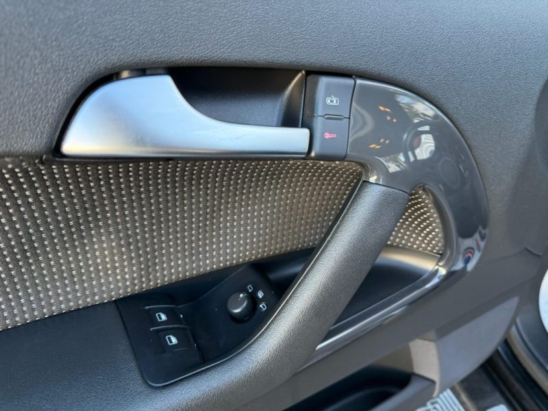 AUDI A3  1.9 TDI 105 CV COUPE 