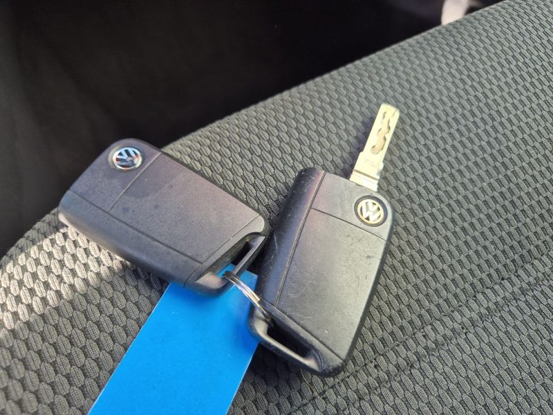 VOLKSWAGEN GOLF 1.6 TDI 105 BLUEMOTION TECHNOLOGY FAP CONFORTLINE  2014