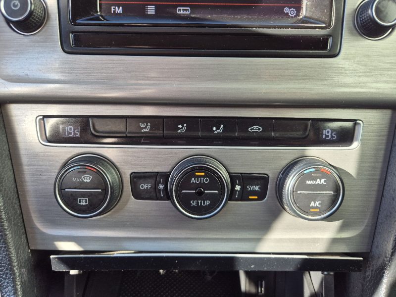 VOLKSWAGEN GOLF 1.6 TDI 105 BLUEMOTION TECHNOLOGY FAP CONFORTLINE  2014