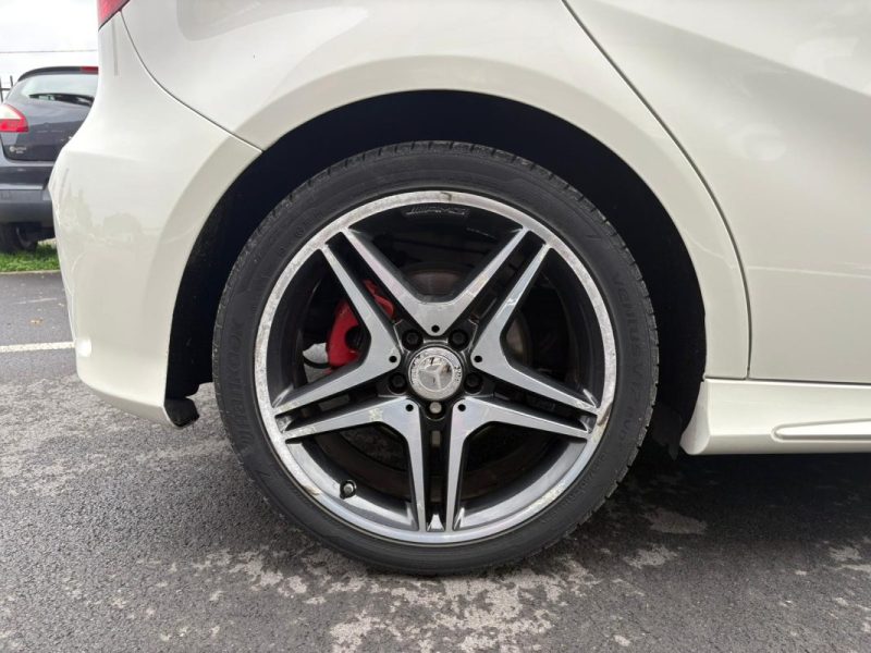 🚗 MERCEDES CLASSE A 200 CDI FASCINATION - ☀️ TOIT OUVRANT - 🎥  CAMERA DE RECUL - SUIVI ENTRETIEN 