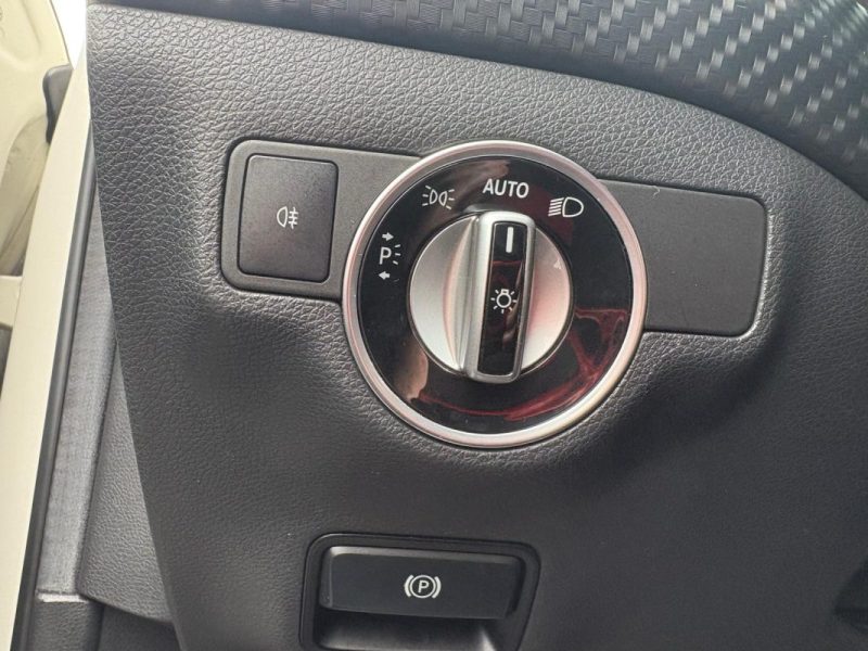 🚗 MERCEDES CLASSE A 200 CDI FASCINATION - ☀️ TOIT OUVRANT - 🎥  CAMERA DE RECUL - SUIVI ENTRETIEN 