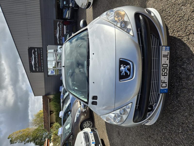 PEUGEOT 206+ 1.4 ACCESS 5P 2012