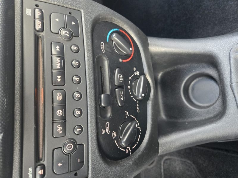 PEUGEOT 206+ 1.4 ACCESS 5P 2012