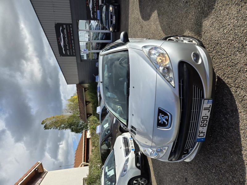 PEUGEOT 206+ 1.4 ACCESS 5P 2012