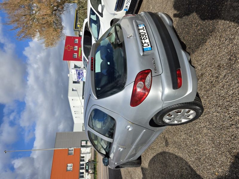 PEUGEOT 206+ 1.4 ACCESS 5P 2012