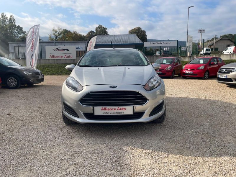 FORD Fiesta - 80ch essence 