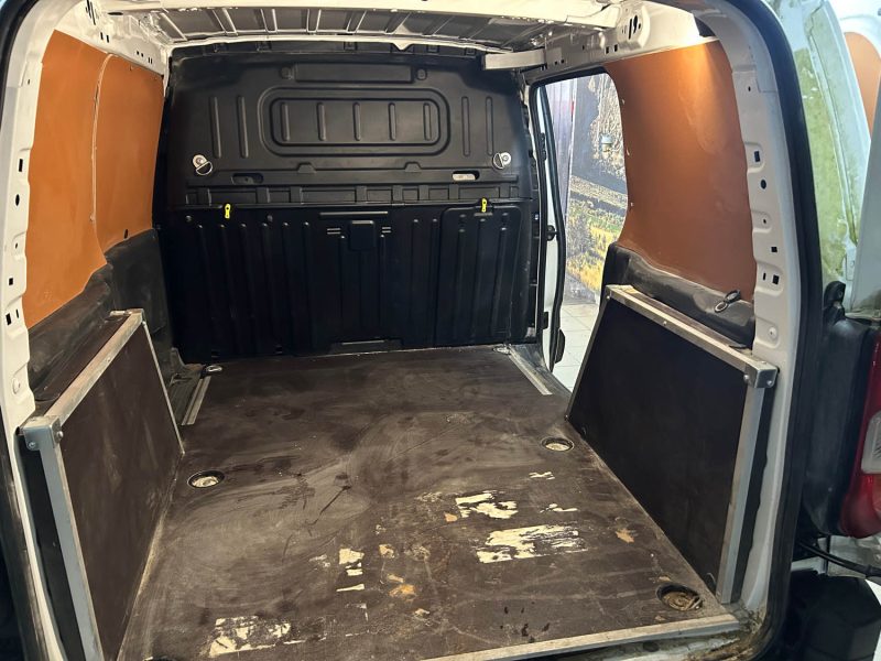 PEUGEOT PARTNER STANDARD 1000 1.6 BLUE HDI 100 GRIP 2019