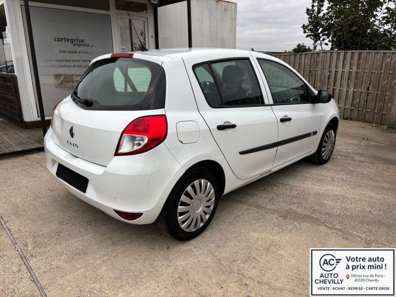 RENAULT CLIO 1.2 16V 75 PACK CLIM 2011