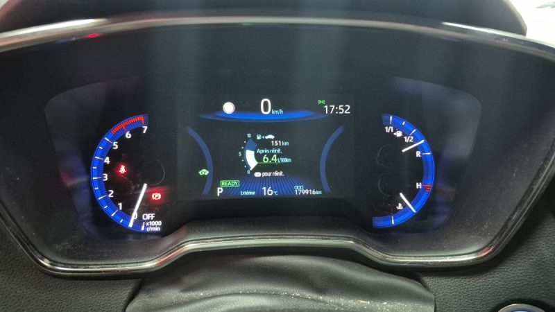 TOYOTA COROLLA TOURING SPORTS 122CV DYNAMIC BUSINESS/1 ERE MAIN/TVA RECUP 2022