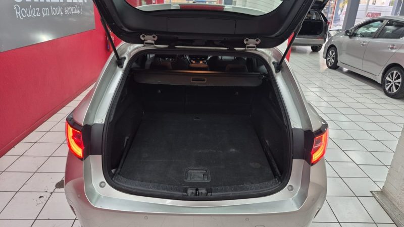 TOYOTA COROLLA TOURING SPORTS 122CV DYNAMIC BUSINESS/1 ERE MAIN/TVA RECUP 2022