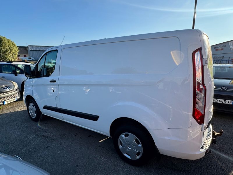 FORD CUSTOM L1H1 2.0 ECOBLUE 130 AMBIENTE 2018