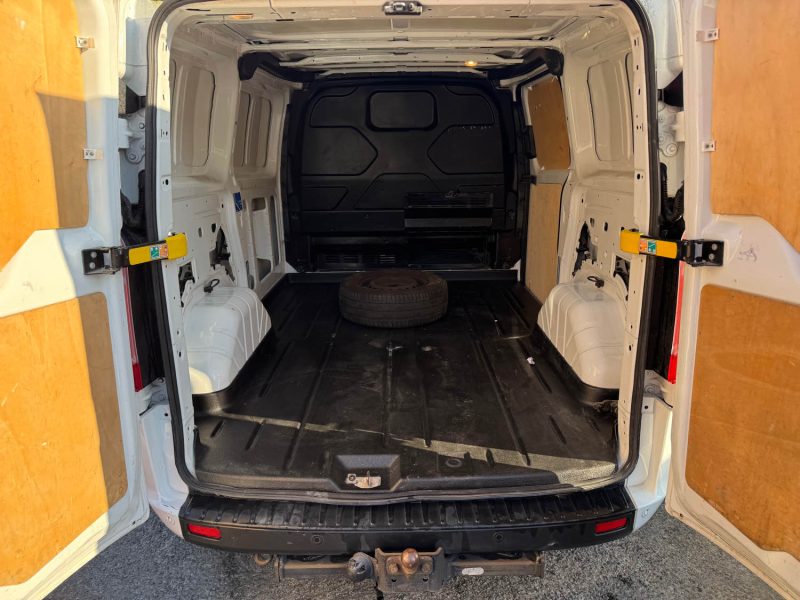 FORD CUSTOM L1H1 2.0 ECOBLUE 130 AMBIENTE 2018