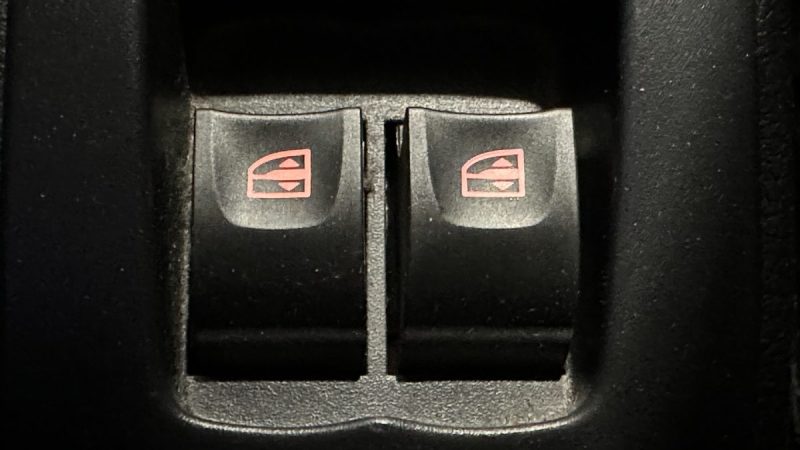 Dacia Logan MCV Ph. 2 1.5 dCi 90ch Lauréate - Frais récents importants - Attelage