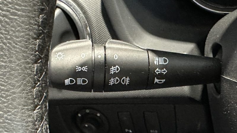 Dacia Logan MCV Ph. 2 1.5 dCi 90ch Lauréate - Frais récents importants - Attelage