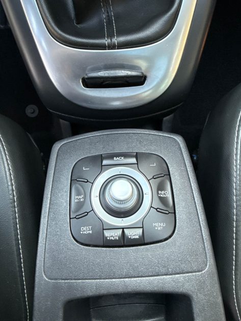 RENAULT SCENIC III 1.5 dCi 110 ch Energy BOSE eco2