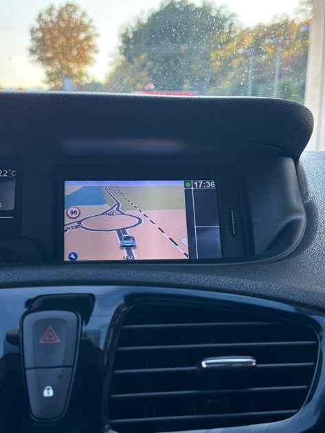 RENAULT SCENIC III 1.5 dCi 110 ch Energy BOSE eco2