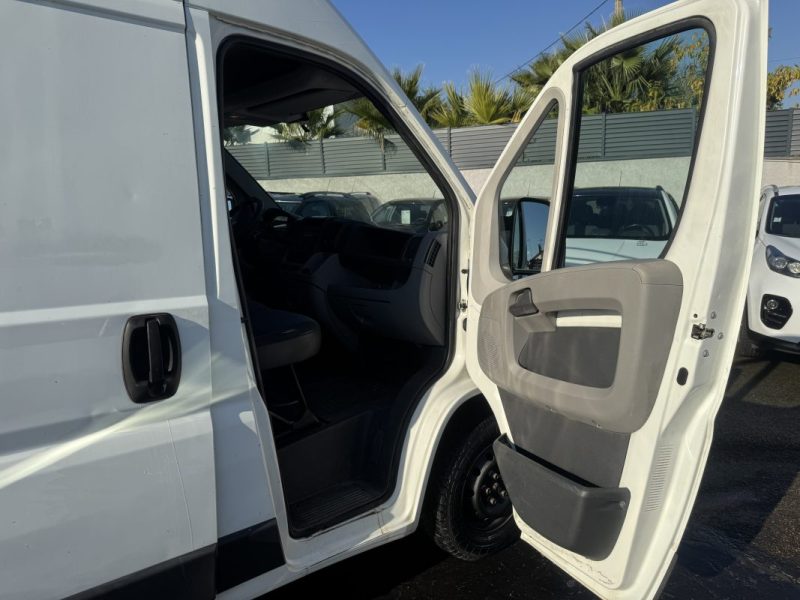 PEUGEOT BOXER 333 L2H1 2.2 HDI 120 CONFORT 2009 TTC