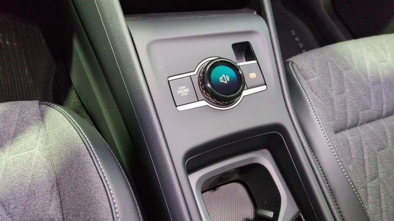 Volkswagen Tiguan nouveau 1.5 etsi 150ch dsg7 life plus + Pack Hiver + pack confort