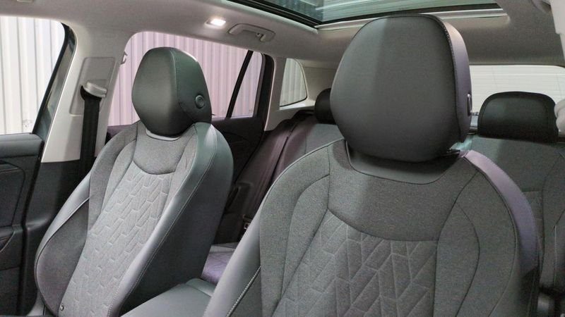 Volkswagen Tiguan nouveau 1.5 etsi 150ch dsg7 life plus + Pack Hiver + toit pano