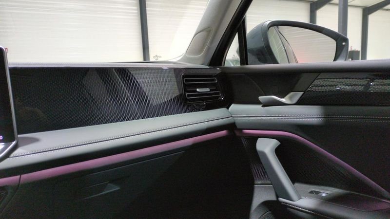 Volkswagen Tiguan nouveau 1.5 etsi 150ch dsg7 life plus + Pack Hiver + toit pano