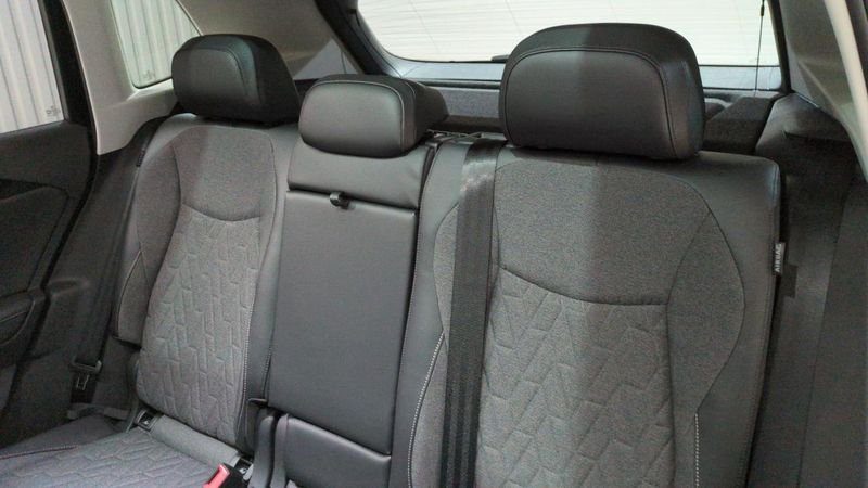 Volkswagen Tiguan nouveau 1.5 etsi 150ch dsg7 life plus + Pack Hiver + toit pano