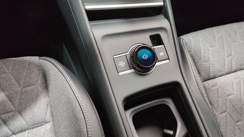 Volkswagen Tiguan nouveau 1.5 etsi 150ch dsg7 life plus + Pack Hiver + toit pano