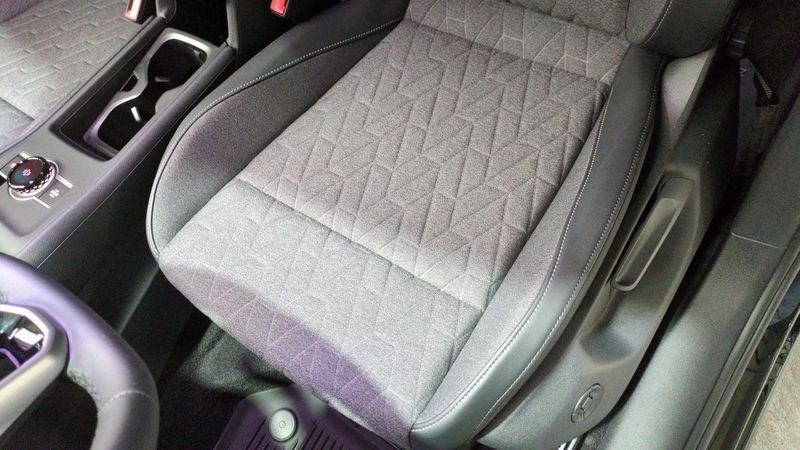 Volkswagen Tiguan nouveau 1.5 etsi 150ch dsg7 life plus + Pack Hiver + toit pano