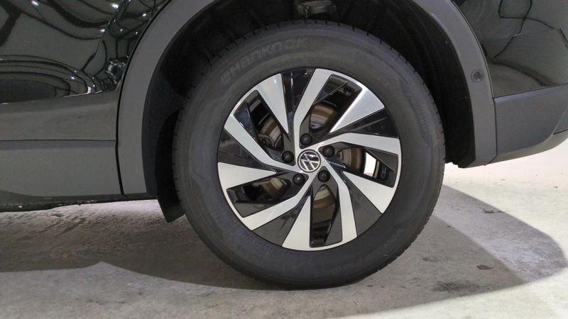 Volkswagen Tiguan nouveau 1.5 etsi 150ch dsg7 life plus + Pack Hiver + toit pano