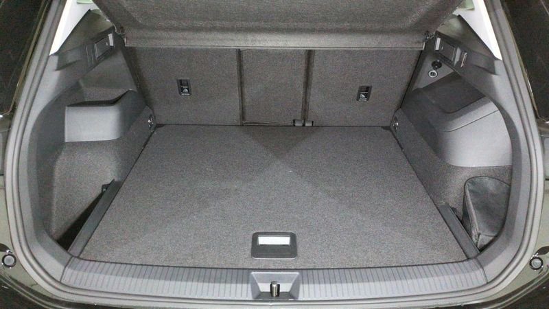 Volkswagen Tiguan nouveau 1.5 etsi 150ch dsg7 life plus + Pack Hiver + toit pano