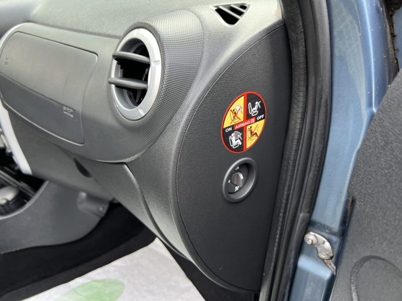 DACIA SANDERO GPL / ESSENCE 1.2 MPi 72 Cv PREMIERE MAIN / CLIMATISATION 34 900 kms - GARANTIE 1 AN