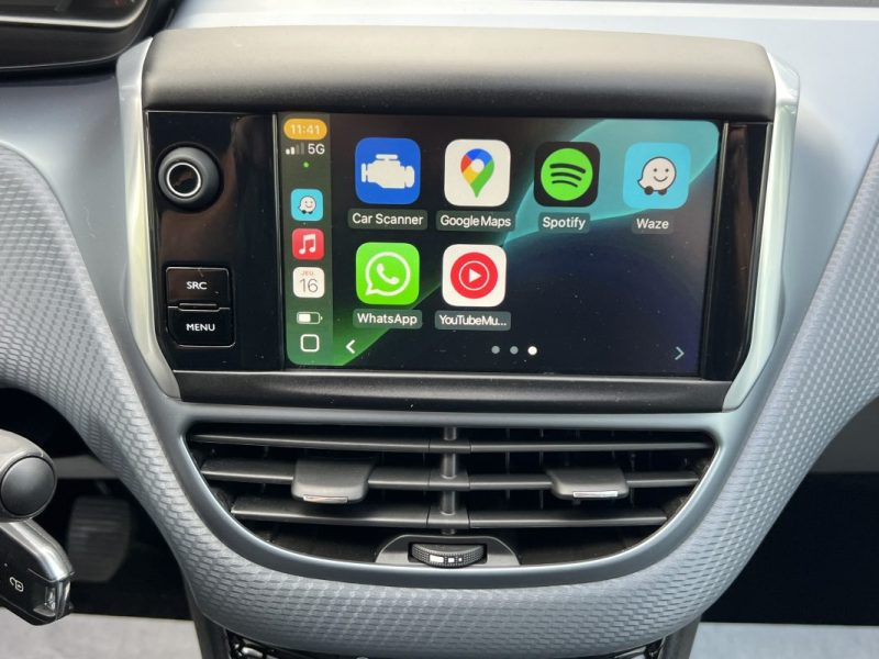 PEUGEOT 208 PHASE 2 ALLURE 1.2 82 Cv APPLE CARPLAY 19 300 Km CRIT AIR 1 - Garantie 1an